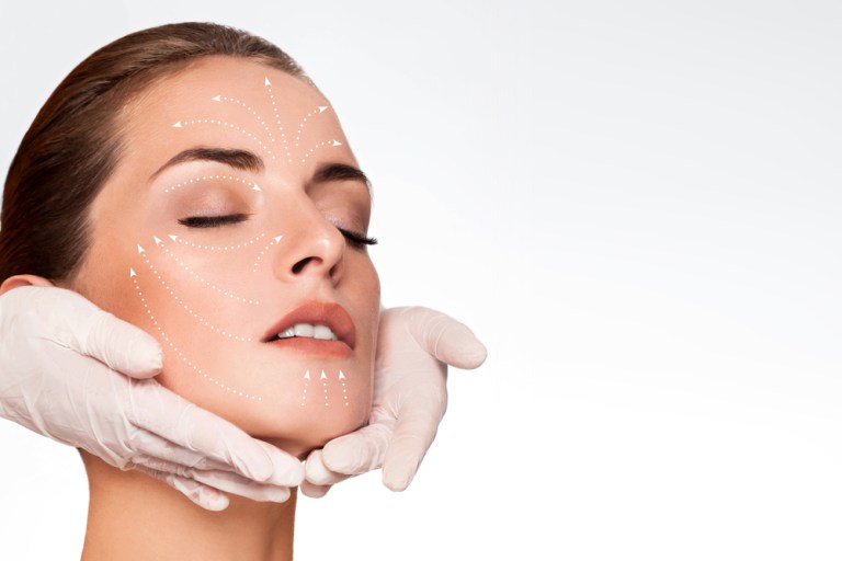 Lifting facial: tudo sobre a cirurgia de rejuvenescimento